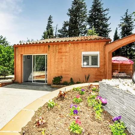 1 Bedroom Gorgeous In * Rodes