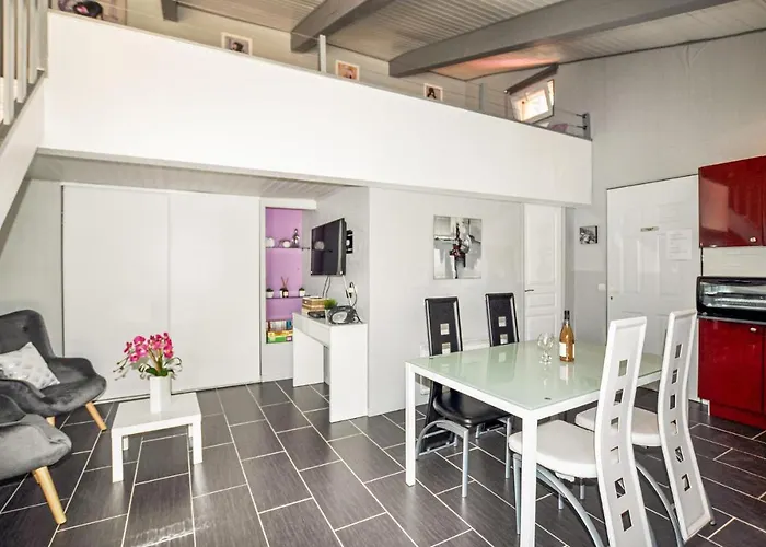 Feriehus 1 Bedroom Gorgeous In Rodes