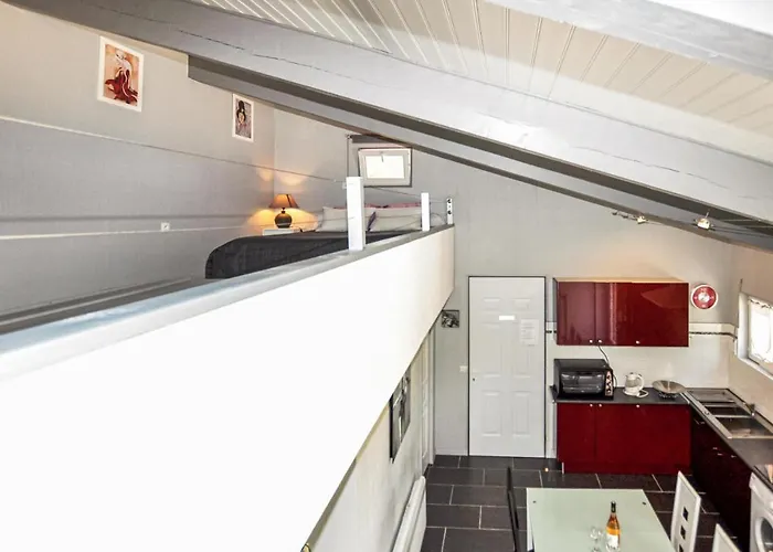 1 Bedroom Gorgeous In Rodes