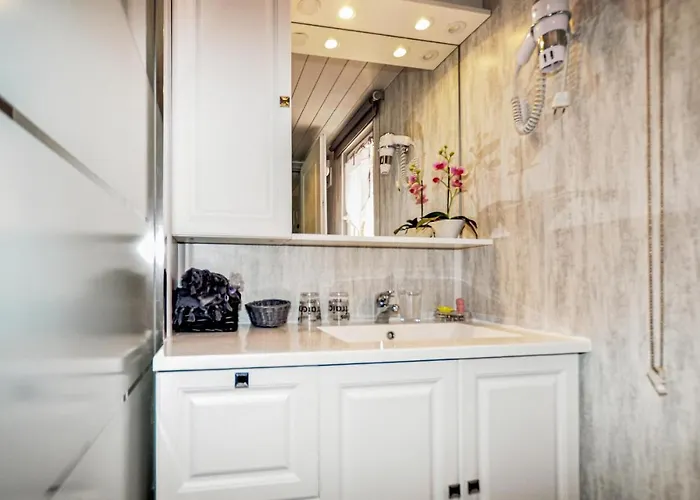 1 Bedroom Gorgeous In Feriehus